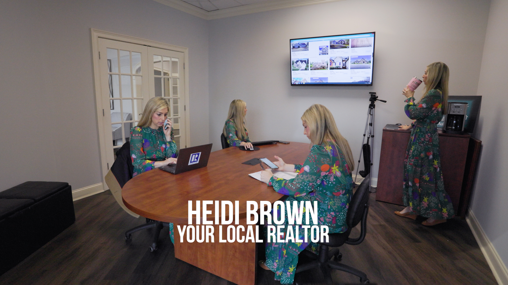 Heidi Brown Gets Cloned!